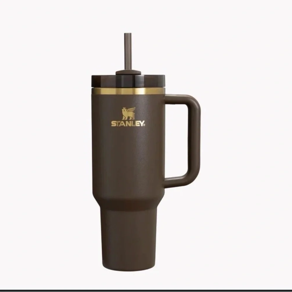 Stanley Quencher H2.0 FlowState 40 oz Tumbler in Chocolate Gold - Picture 2 of 8